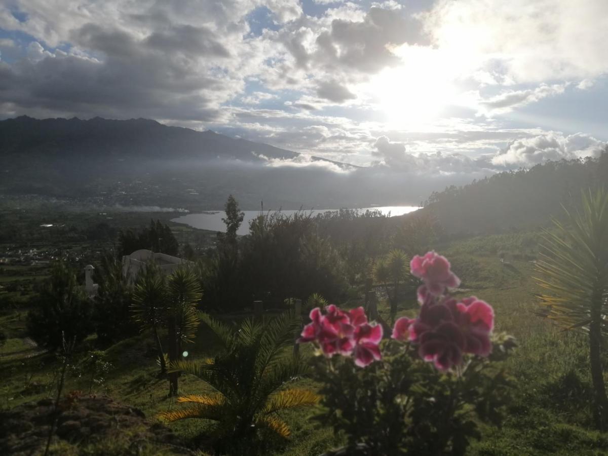 Samay Toa Hotel Otavalo Exterior photo